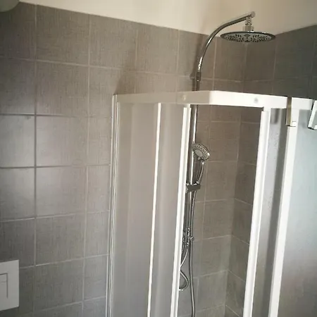 Simply House In バーリ